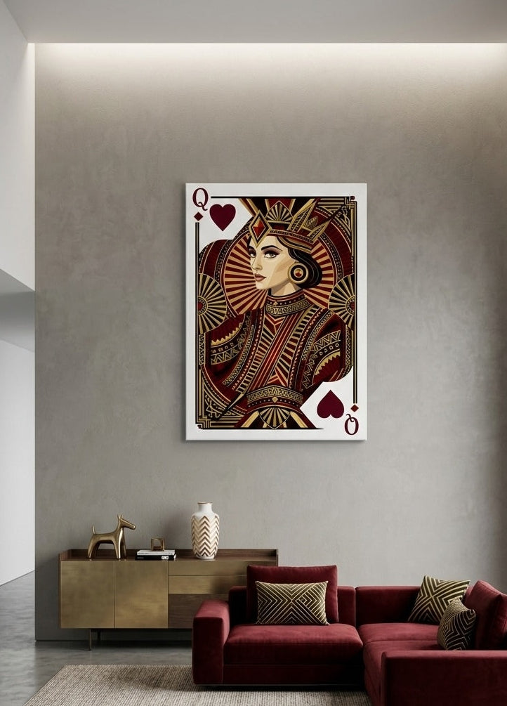 Tableau dame de cœur accroché dans salon chic décoration murale rouge et or design luxe

