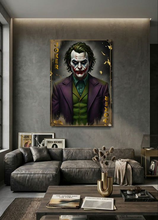 Tableau Joker accroché dans salon moderne ambiance sombre et design contemporain
