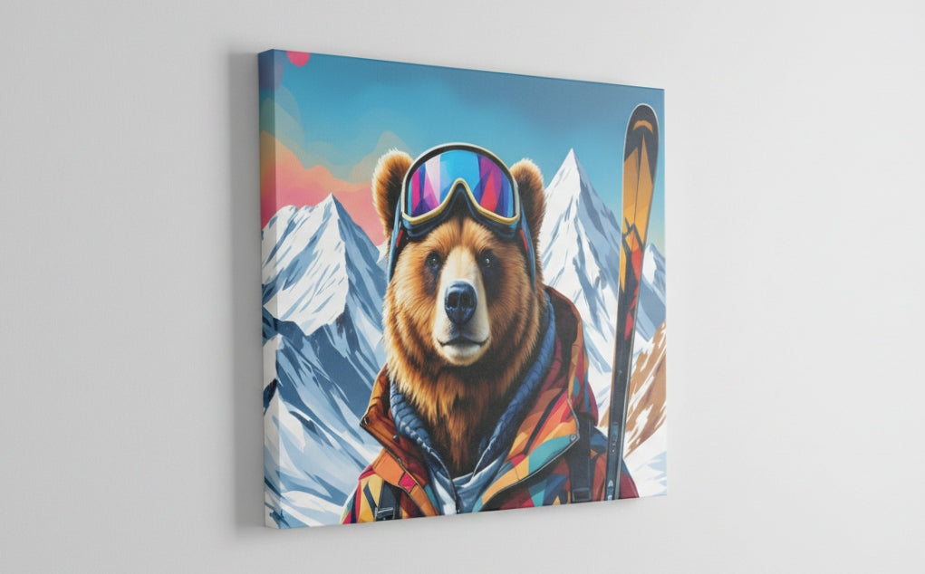 Ours en tenue de ski dans un univers alpin graphique, décoration murale montagne contemporaine
