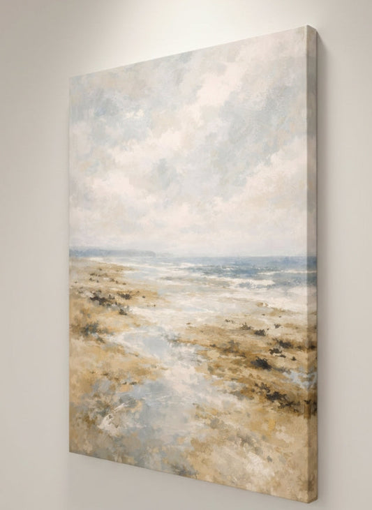Vue de profil du tableau plage sauvage sur toile, texture artistique et nuances sable et bleu
