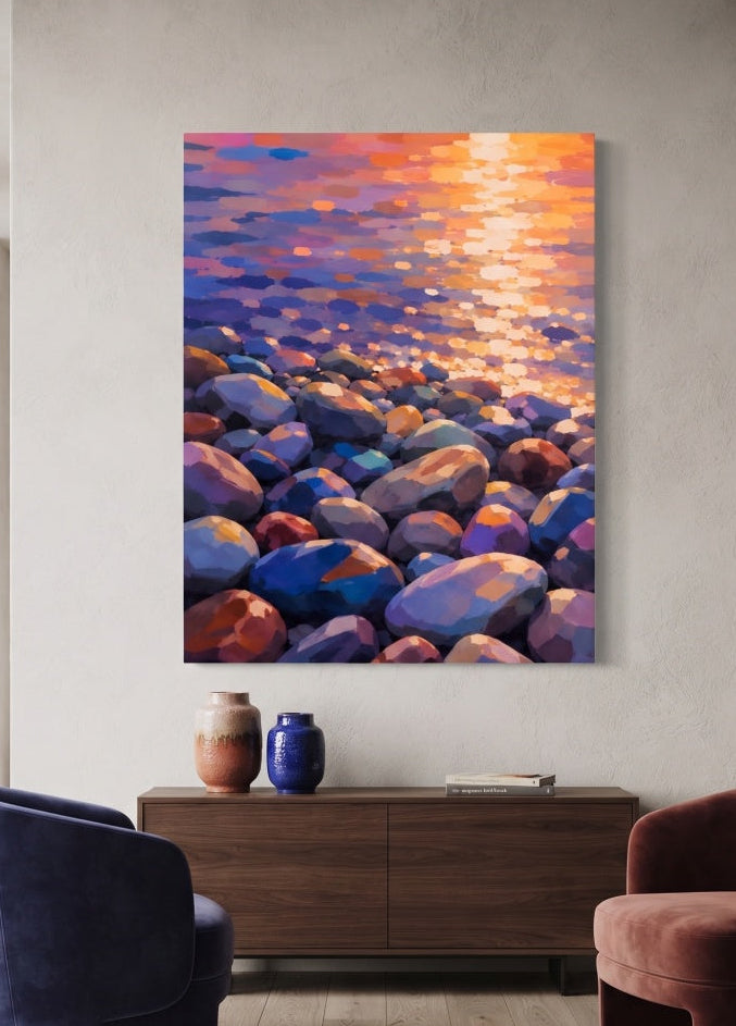 Tableau bord de mer coloré présenté dans un salon contemporain
