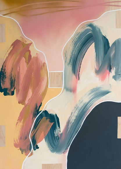 Tableau abstrait contemporain aux formes organiques et couleurs pastel rose beige et bleu pour décoration intérieure moderne
