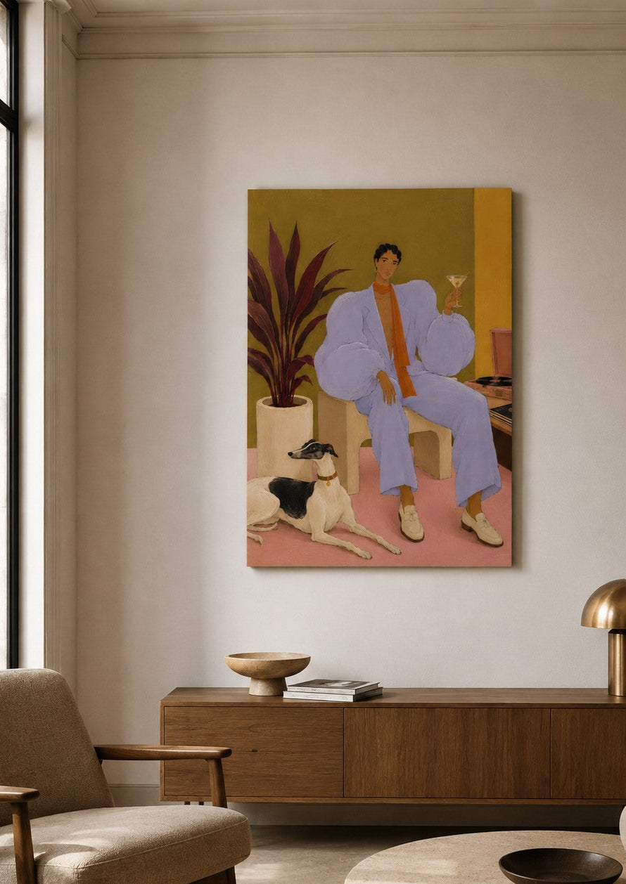 Tableau de figuration contemporaine Velvet Hour présenté dans un salon élégant
