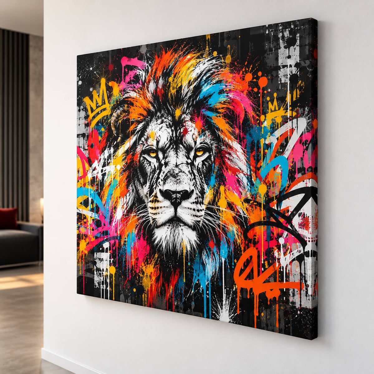 Tableau sur toile lion graffiti, portrait animalier aux couleurs vives et projections de peinture
