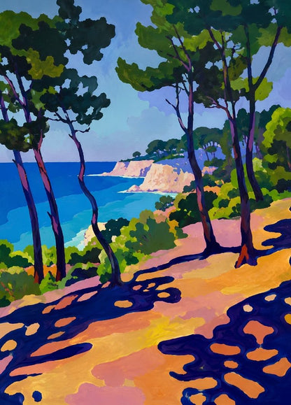 Tableau mer contemporain représentant un paysage marin lumineux entre falaises, pins maritimes et eaux turquoise dans un style de peinture figurative moderne.
