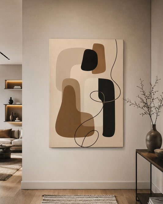 Tableau minimaliste beige et noir installé dans un intérieur contemporain Japandi aux matières naturelles
