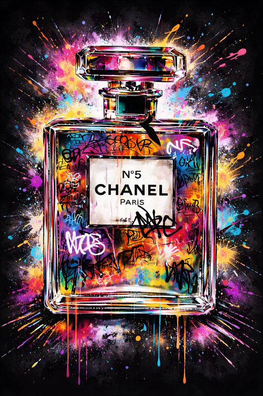 bouteille de parfum revisitée en tableau décoratif contemporain