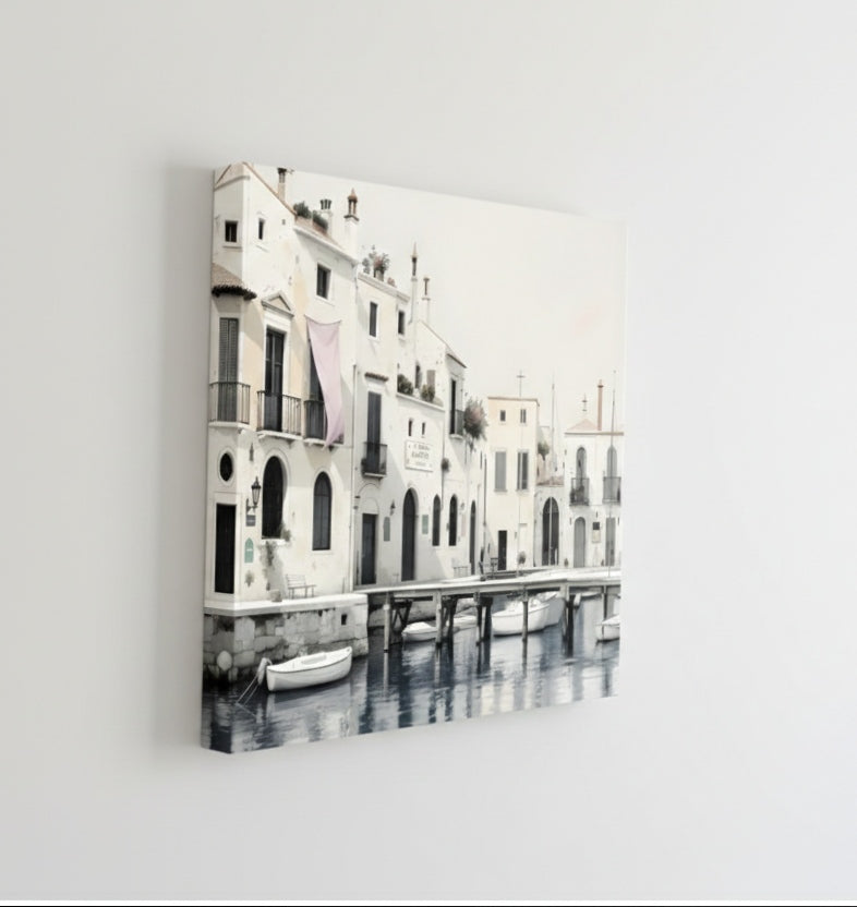 Tableau port méditerranéen intégré dans une décoration murale moderne
